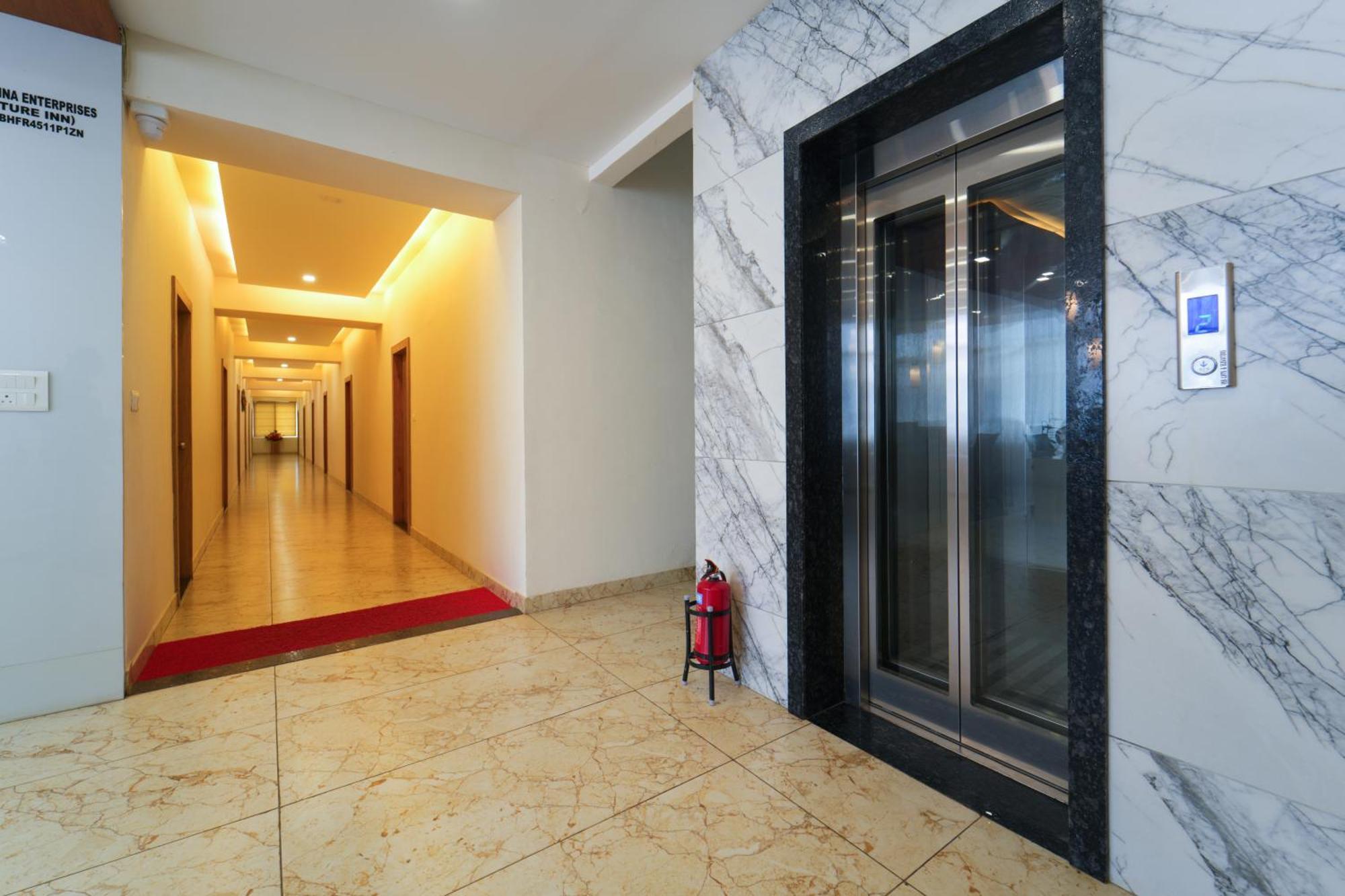 Signature Inn Chikmagalūr Kültér fotó